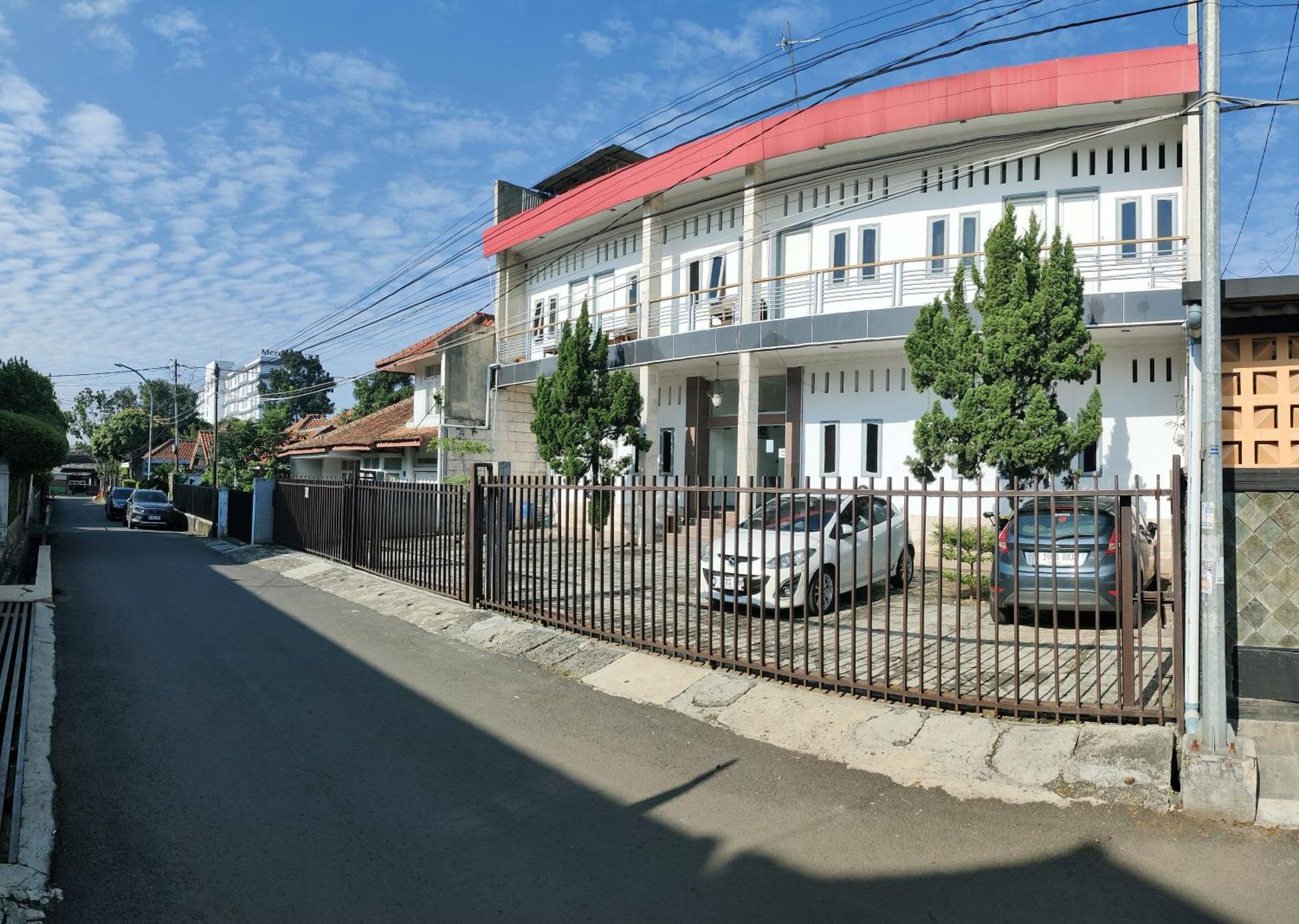 Hotel Residence 5 Syariah Бандунг Экстерьер фото